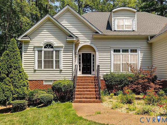 2nd image of 5900 Harbourwood Pl