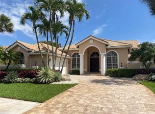 48 Saint James Dr, Palm Beach Gardens, FL 33418