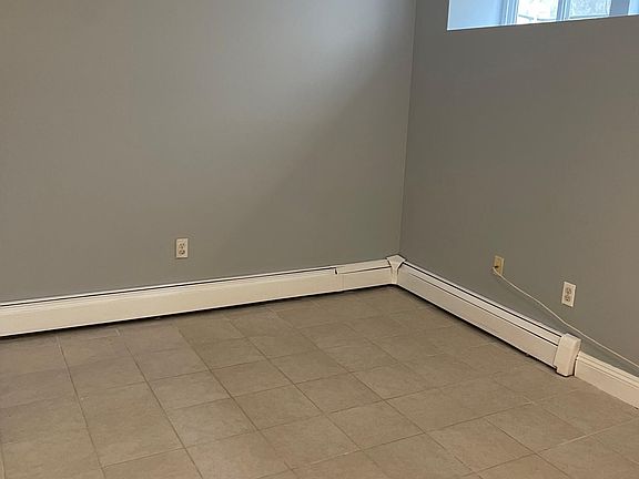 4th image of 26 Morris St #Basement
