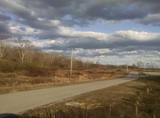 584 Highway 100, Centerville, TN 37033