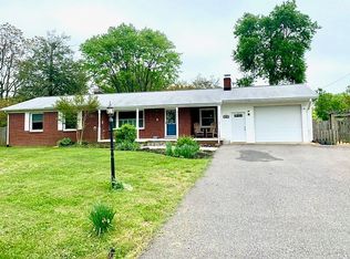 101 Pecan Ln, Fredericksburg, VA 22405