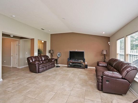4th image of 12617 Pine Marsh Way