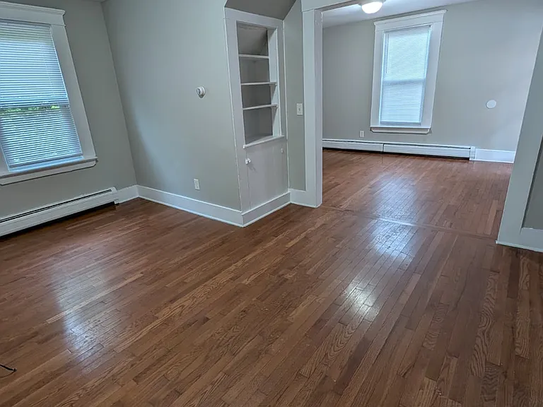 47 1/2 Park St #475 — Photo 4