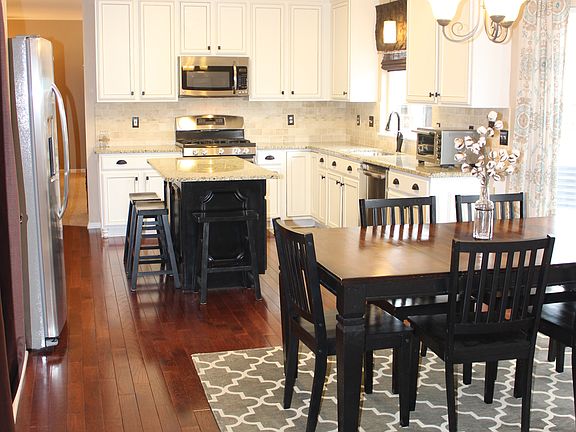 Updated Kitchen, SS/Granite