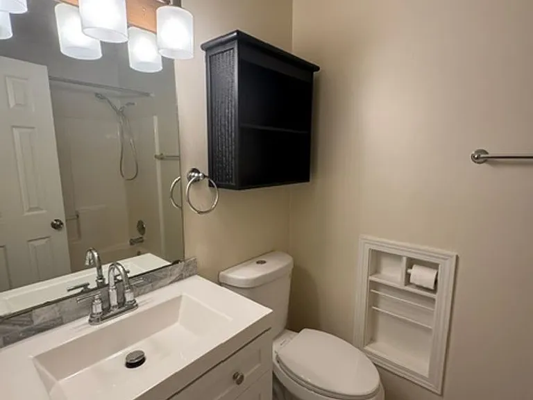 642 Indian Wells Way — Photo 11
