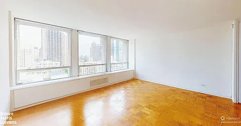 300 East 33rd Street, #18G