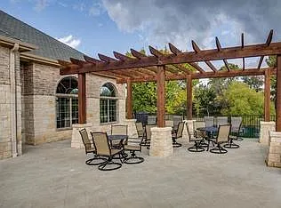 2825 Sheridan Dr — Photo 17