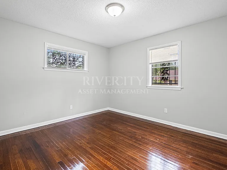 4661 Berta Rd — Photo 8