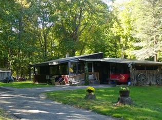 66 Chadbourne Rd, Belchertown, MA 01007