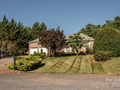 1740 7th Street Ln SE, Hickory, NC, 28602