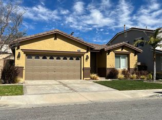 16836 Somerset Ln, Fontana, CA 92336