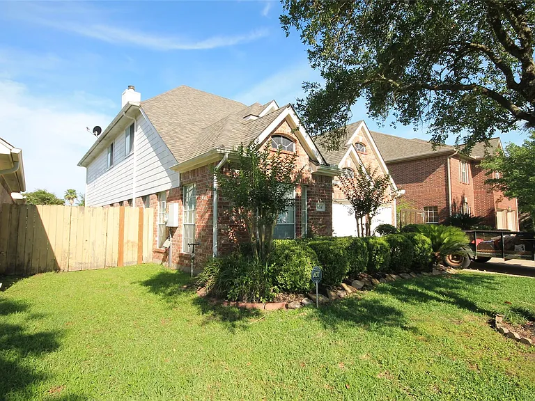 6714 Portuguese Bend Dr — Photo 33
