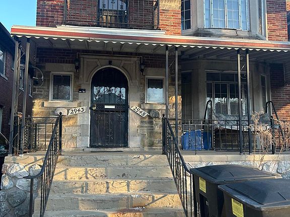 2nd image of 2943 Leslie St