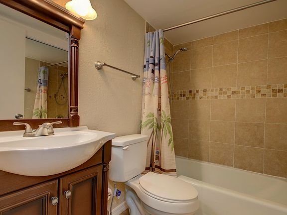 5th image of 504 Fillmore Ave APT A12