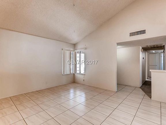 4th image of 4520 Margarete Ave