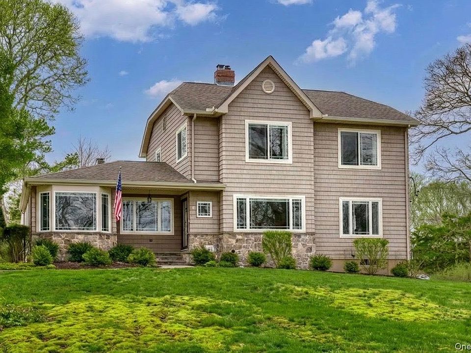 1st image of 41 Red Cedar Point