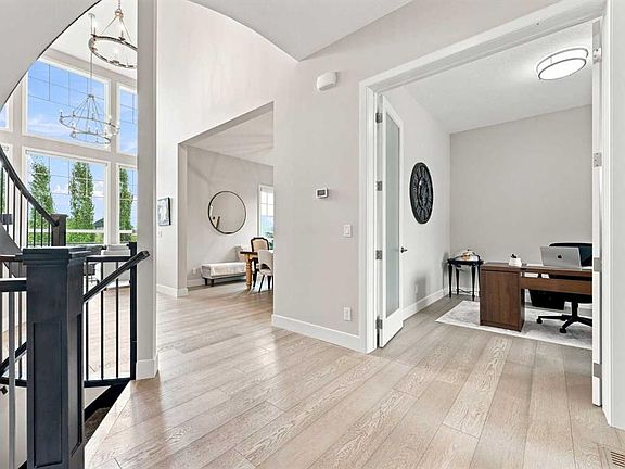 4th image of 41 W Whispering Springs Way