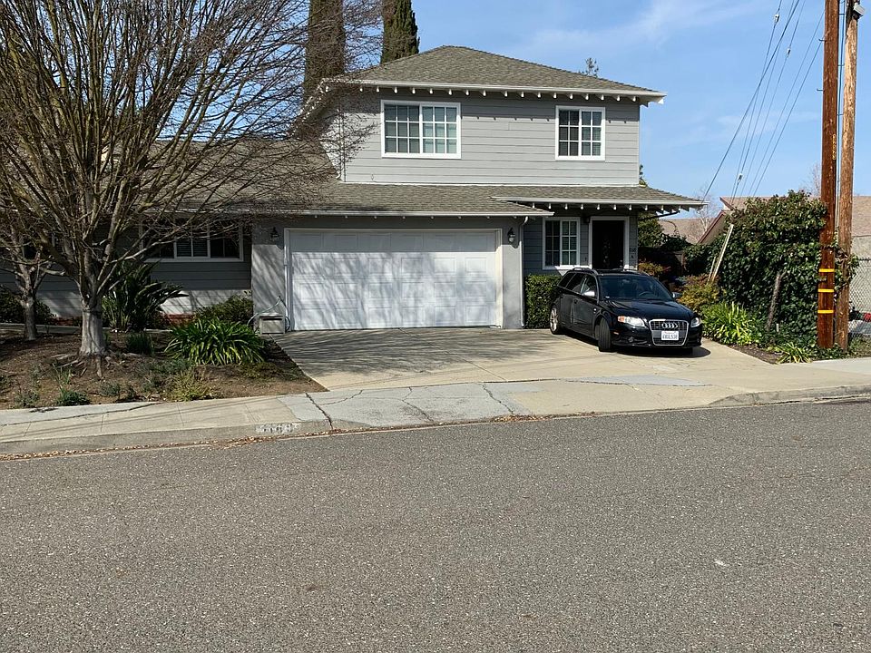 1st image of 1688A Rose Ave #A