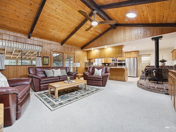 5th image of 22820 Branch Ct