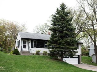 2257 Saint Stephen St, Roseville, MN 55113
