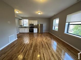 5600 S Michigan Ave, Chicago, IL 60637