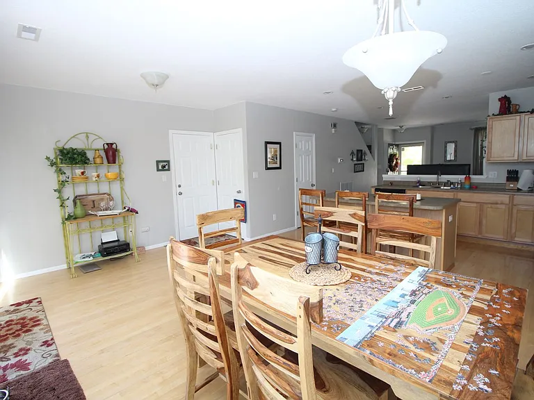 6268 Riverdale Dr — Photo 15