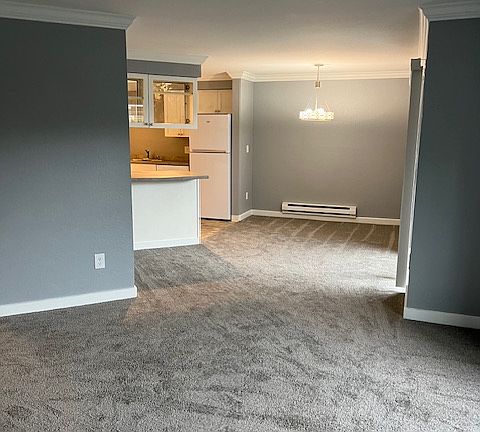 5th image of 23410 18th Ave S APT D102