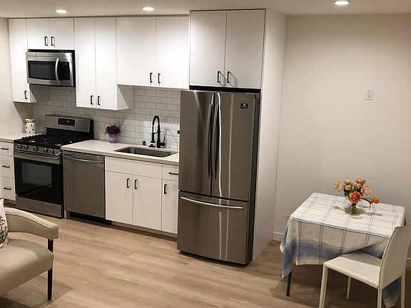 Kitchen and dining room nook.