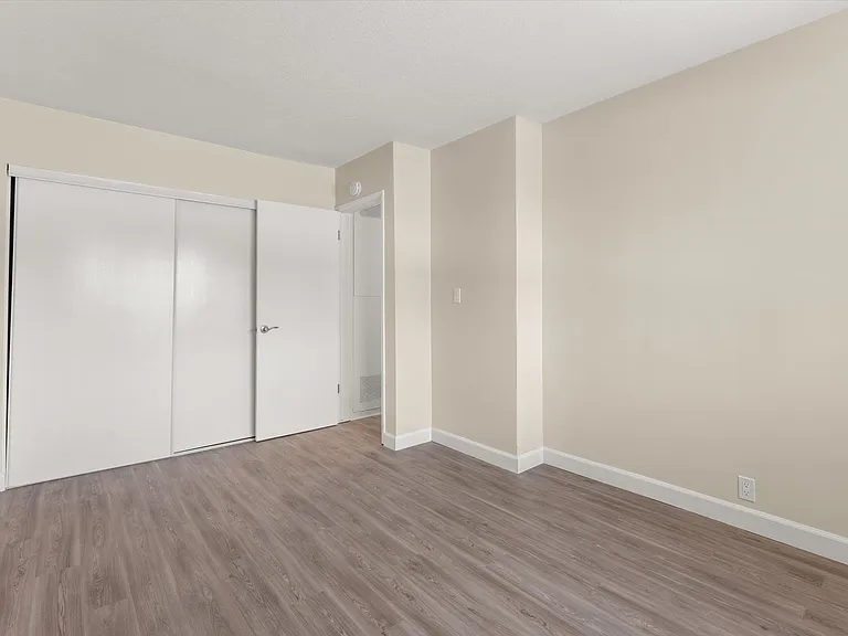 School Circle Apartments - Riverside, CA — Photo 75