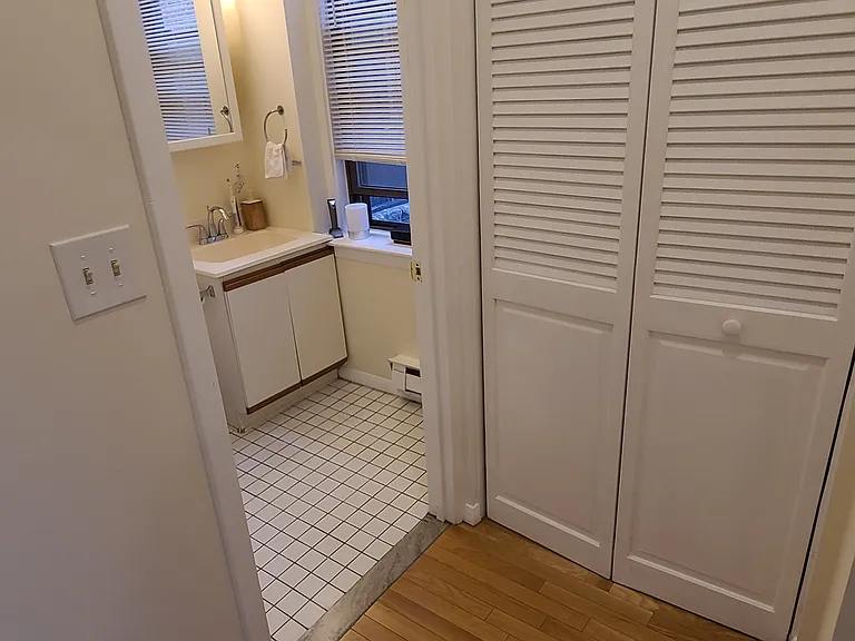 16 Foster St #8 — Photo 10