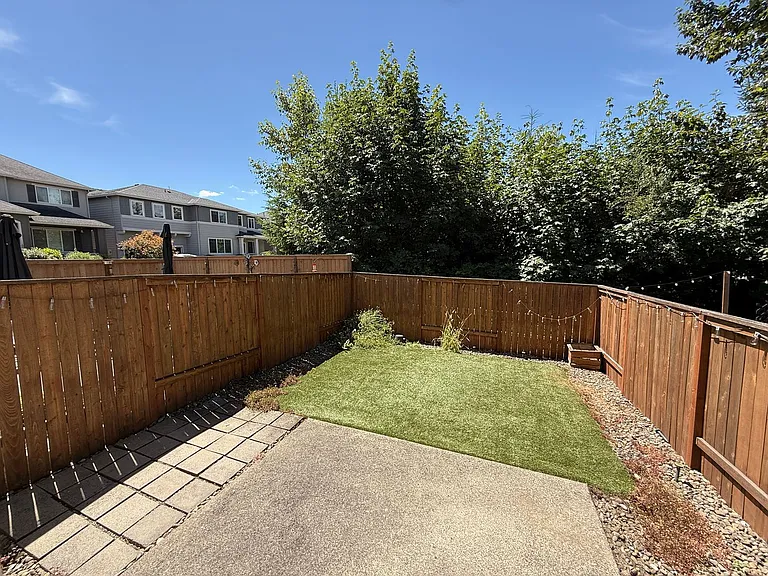 17275 SE Elias Ct — Photo 27
