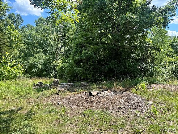3rd image of 23088 Mark Peterson Dr