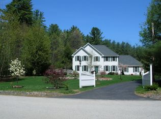 73 Plummer Rd, Bedford, NH 03110