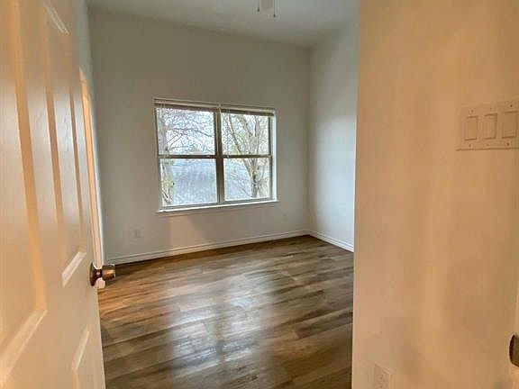 5th image of 3116 South Blvd #3118