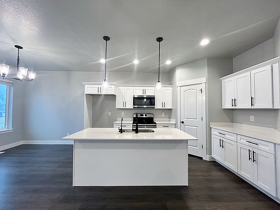 4th image of 4376 W Hemsley Ln