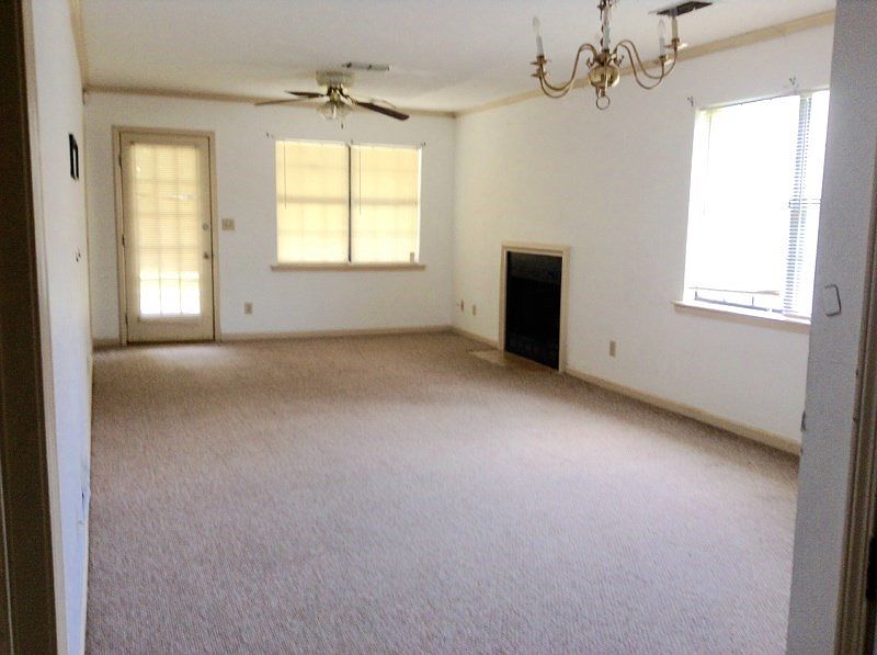 2nd image of 3627 Castle Ridge Rd