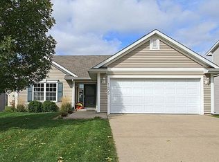 1405 Woolridge Dr, Coralville, IA 52241