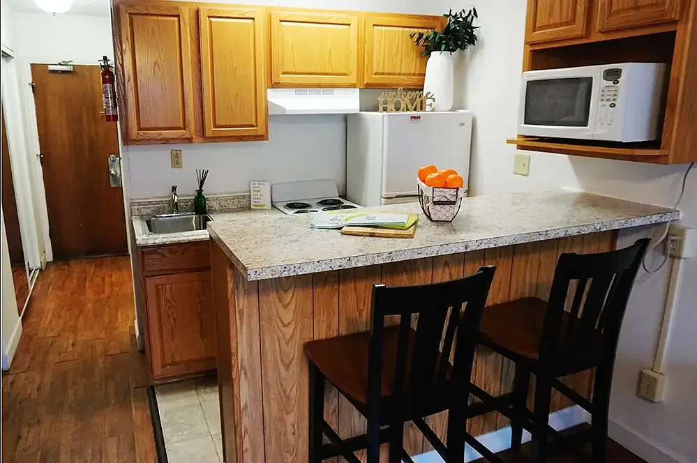Studio, 352 sqft, $1,350 — Photo 1