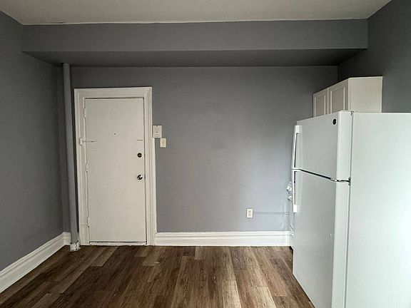 2nd image of 2106 Kennedy Blvd APT 1A
