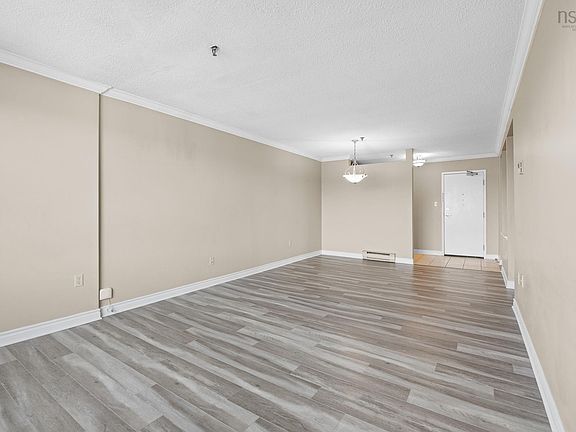 5th image of 64 Cumberland Dr #402