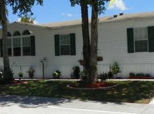 180 Plantation Blvd, Lake Worth, FL 33467