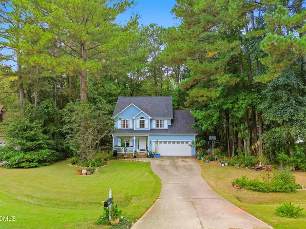 7024 Oviedo Dr, Raleigh, NC 27603