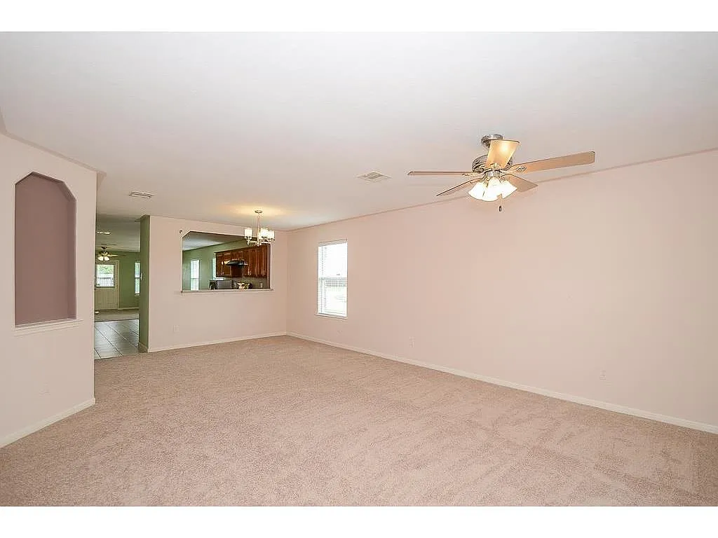 Building Photo - 21402 Doral Rose Ln