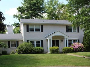 1902 Overland Ct, Allison Park, PA 15101