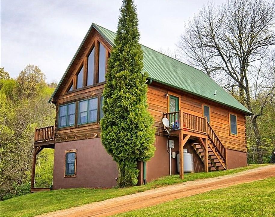 1st image of 161 Canaveral Way