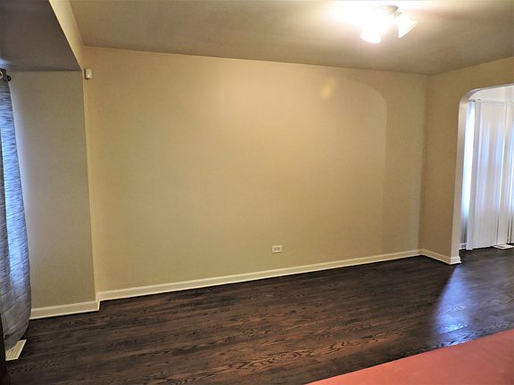 3rd image of 14320 S Emerald Ave