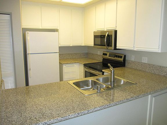 3rd image of 2960 Champion Way APT 1806