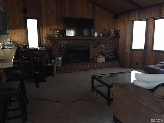 2nd image of 475 Villa Grove Ave