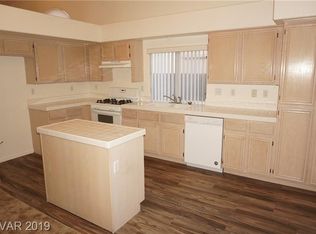 809 Seco Verde Dr, Henderson, NV 89015