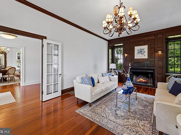 5th image of 4203 Somerset Pl